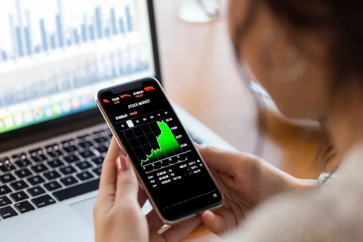Trading 212 vs DEGIRO: Which for ETFs?