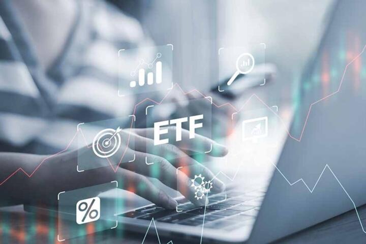 ETF Account Transfers: What Happens to Your Cost Basis