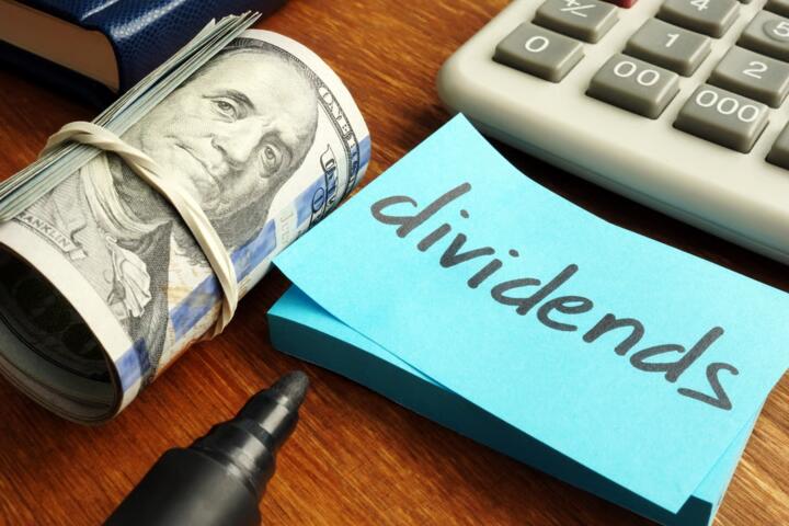 SCHD vs VYM: Which Dividend ETF Wins?