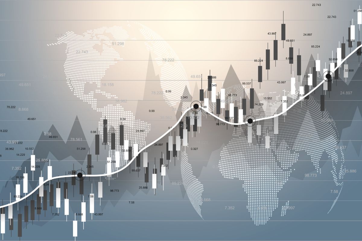 VWCE Review: Vanguard's All-World for EU Investors